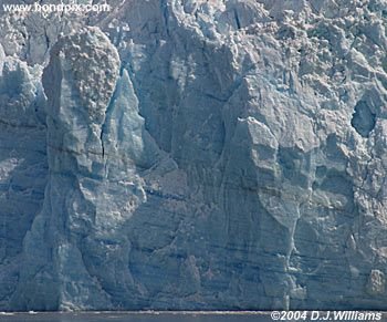 Hubbard Glacier in Yakutat bay, Alaska