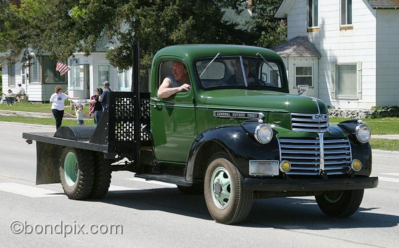 Deer-Lodge-Parade_14790.jpg - Classic vehicles, vintage and muscle cars and tractors drive along Main Street during the Territorial Days Parade in Deer Lodge Montana, June 14th 2008