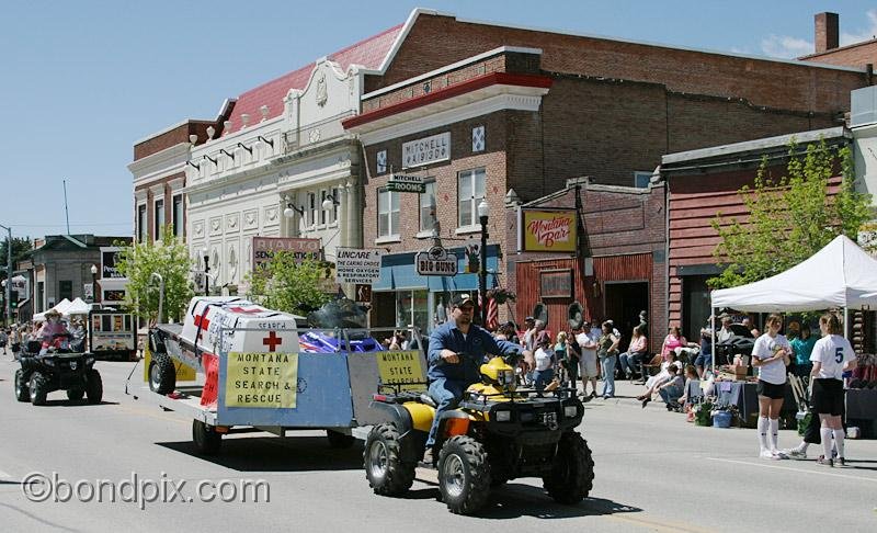 Deer-Lodge-Parade_14824.jpg - Classic vehicles, vintage and muscle cars and tractors drive along Main Street during the Territorial Days Parade in Deer Lodge Montana, June 14th 2008