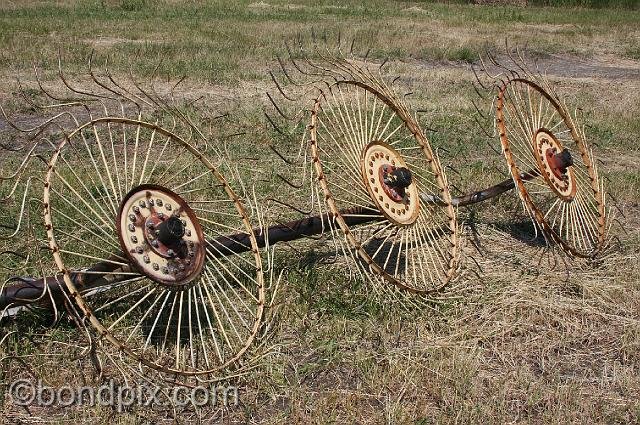 0915.jpg - Grant-Kohrs ranch farming implements