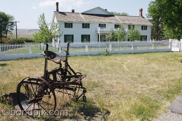 0950.jpg - Grant-Kohrs ranch house and old farming equipment